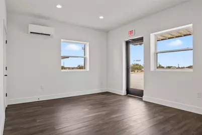 2036 Seaborn Road #BLDG 4, STE C, Ponder, TX 76259 - Photo 10