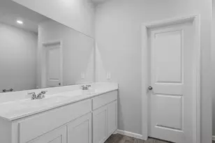 209 Affirmed Ct, Granbury, TX 76049 - Photo 20