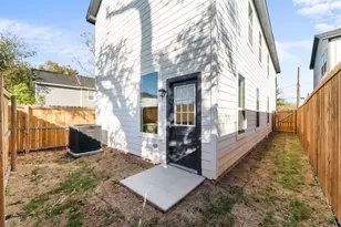 501 N Moore St, Dallas, TX 75203 - Photo 28