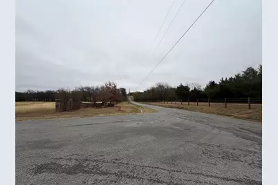 20 Golf Walk Circle, Denison, TX 75020 - Photo 18