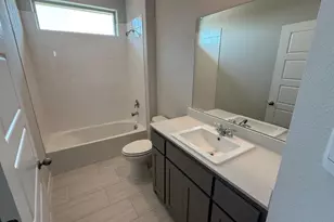 105 Seabiscuit Ct, Granbury, TX 76049 - Photo 12