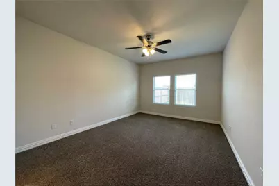 206 S Nolan River Road #6, Cleburne, TX 76033 - Photo 4