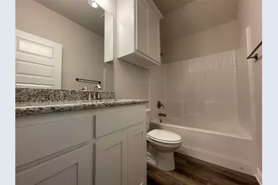 206 S Nolan River Road #6, Cleburne, TX 76033 - Photo 12