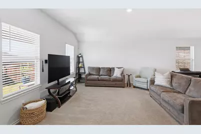 633 Whitecomb, Fort Worth, TX 76247 - Photo 12