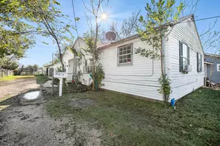 706 Jefferson St, Hillsboro, TX 76645 - Photo 24