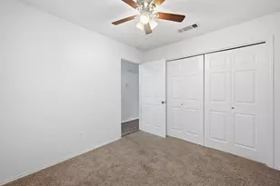 518 Guerin Dr, Arlington, TX 76012 - Photo 10