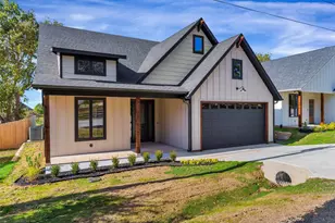 1012 Mustang Trail, Granbury, TX 76049 - Photo 1