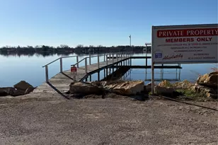 1012 Mustang Trail, Granbury, TX 76049 - Photo 34