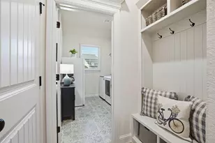 1022 Anna Cir, Granbury, TX 76048 - Photo 16