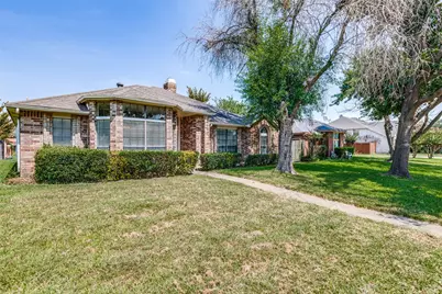 705 Yosemite Trail, Mesquite, TX 75149 - Photo 2