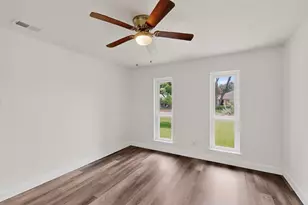 4857 Fallon Pl, Dallas, TX 75227 - Photo 16