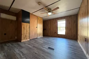 3807 Lands End Ct, Granbury, TX 76048 - Photo 4