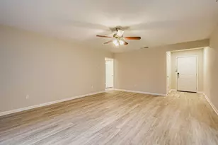 413 Lindo Dr, Mesquite, TX 75149 - Photo 4