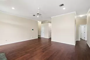 621 Yukon Pass Dr, Hewitt, TX 76643 - Photo 4