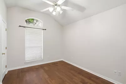 621 Yukon Pass Drive, Hewitt, TX 76643 - Photo 10