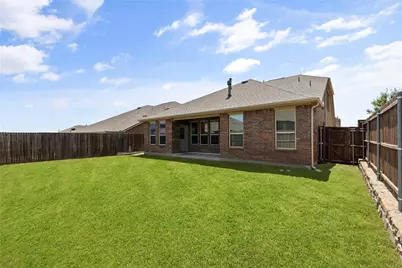 9025 Bronze Meadow Drive, Fort Worth, TX 76131 - Photo 38