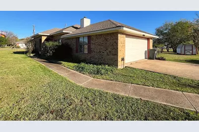 610 Farrar Road, Waxahachie, TX 75165 - Photo 4