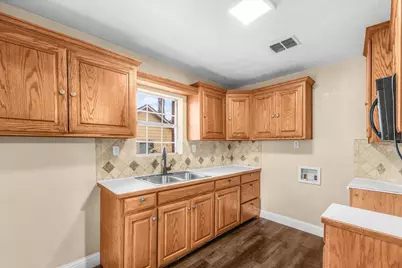 3640 6th Avenue, Fort Worth, TX 76110 - Photo 8