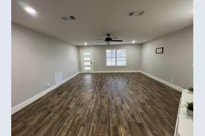 1728 W Washington Street, Denison, TX 75020 - Photo 18