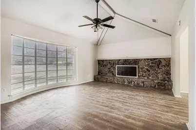 108 Pearly Top Drive, Glenn Heights, TX 75154 - Photo 6