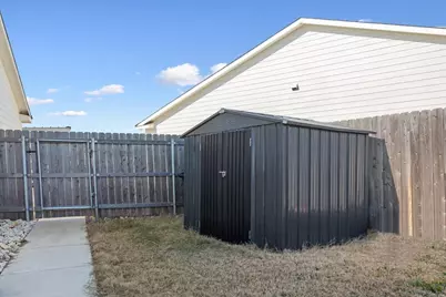518 Alamo Court, McGregor, TX 76657 - Photo 20