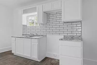 1825 Lyle Avenue, Waco, TX 76708 - Photo 8