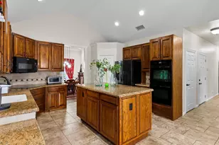 1705 Warwick Crescent Ct, Denton, TX 76226 - Photo 20