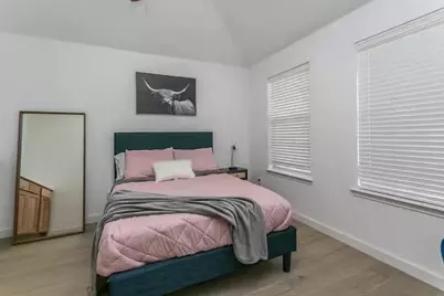 2615 Fox Creek Trail, Arlington, TX 76017 - Photo 10