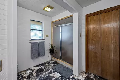 1612 Lakecrest Circle, Granbury, TX 76048 - Photo 26