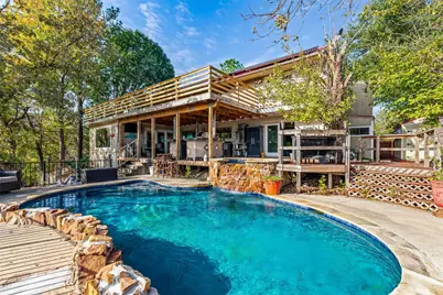 1612 Lakecrest Circle, Granbury, TX 76048 - Photo 1