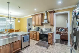 1019 Gin Rd, Ennis, TX 75119 - Photo 6