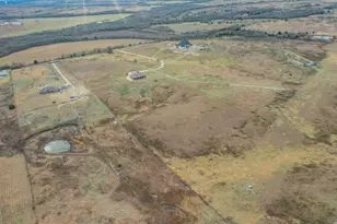 1019 Gin Rd, Ennis, TX 75119 - Photo 38