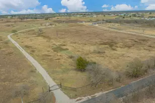 1019 Gin Rd, Ennis, TX 75119 - Photo 36