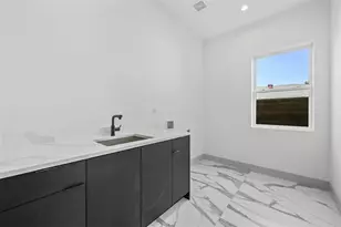 4511 Stigall Dr, Dallas, TX 75209 - Photo 8