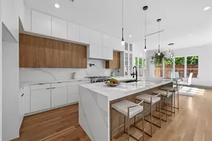 4511 Stigall Dr, Dallas, TX 75209 - Photo 18