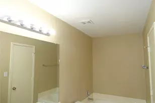 2015 Teagarden Ct, Dallas, TX 75217 - Photo 14