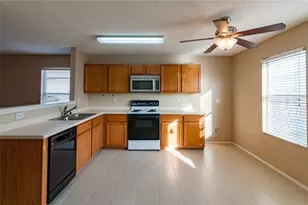 2324 Maple Dr, Little Elm, TX 75068 - Photo 6