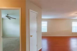 2324 Maple Dr, Little Elm, TX 75068 - Photo 4