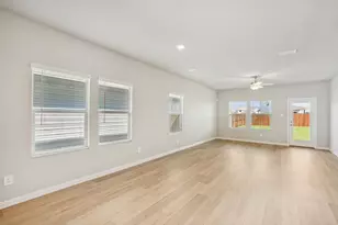 803 Leavenworth Dr, Princeton, TX 75071 - Photo 12