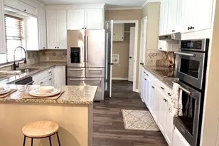 800 Western Hills Dr, Sherman, TX 75092 - Photo 8