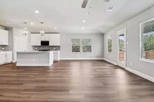 2210 Rannoch St, Sherman, TX 75092 - Photo 8