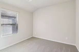 2202 Rannoch St, Sherman, TX 75092 - Photo 14