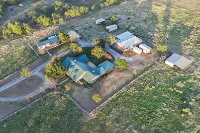 2300 Union Hill Road, Sanger, TX 76266 - Photo 32