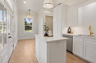 655 N Soda St, Jefferson, TX 75657 - Photo 10