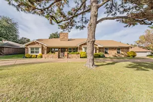 7100 Sparrow Point, Fort Worth, TX 76133 - Photo 2
