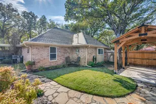 2111 Riverforest Ct, Arlington, TX 76017 - Photo 32