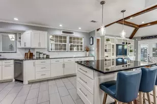 2111 Riverforest Ct, Arlington, TX 76017 - Photo 10