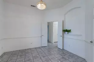 1524 Elika Ct, Lewisville, TX 75067 - Photo 2