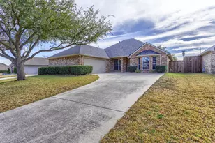 1524 Elika Ct, Lewisville, TX 75067 - Photo 1