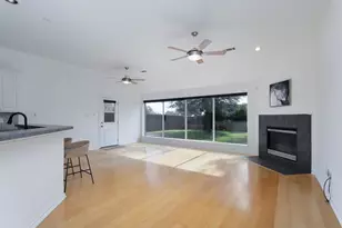 1524 Elika Ct, Lewisville, TX 75067 - Photo 10